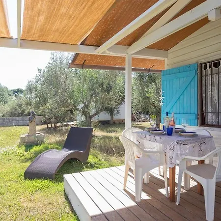 Loredana - Salento Reservation *